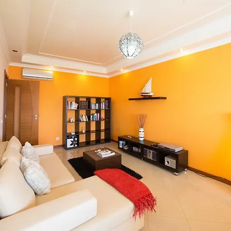 Feels Like Sunny Flat Apartamento